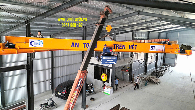 Lắp cẩu trục tại KCN Sạch Hưng Yên Lắp đặt cẩu trục đơn 5 tấn tại Hưng Yên