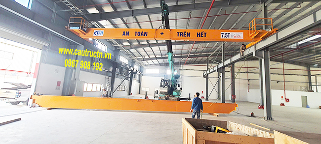 Giá cầu trục 7.5 tấn