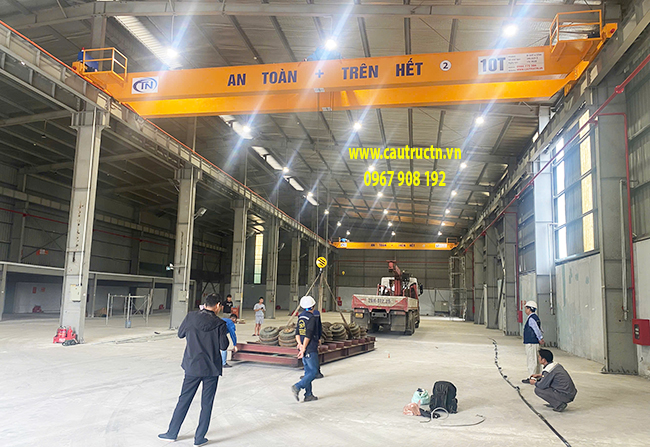 Giá cẩu trục 10 tấn dầm đôi tại Hưng Yên Báo giá cẩu trục 10 tấn tại Hưng Yên